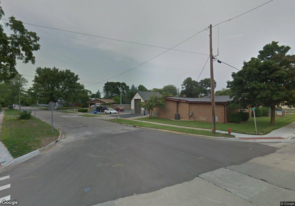 126 N West St, Vassar, MI 48768 - photo 1