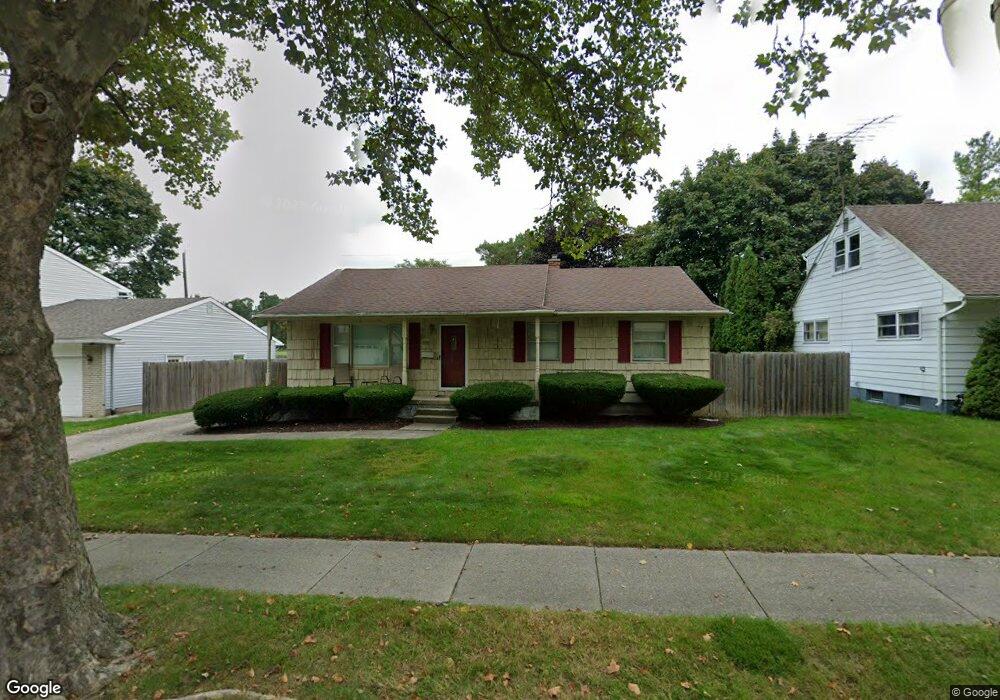2600 Victor Ave, Lansing, MI 48911 - photo 1
