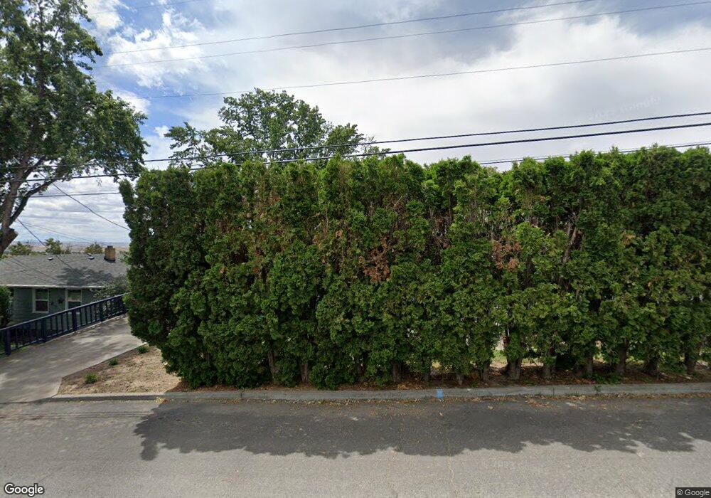 719 NW 5th St, Pendleton, OR 97801 - photo 1