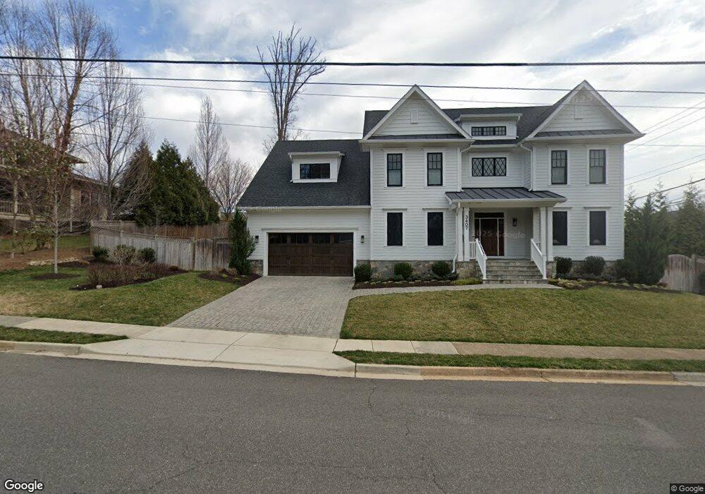 6137 Williamsburg Blvd, Arlington, VA 22207 - photo 1