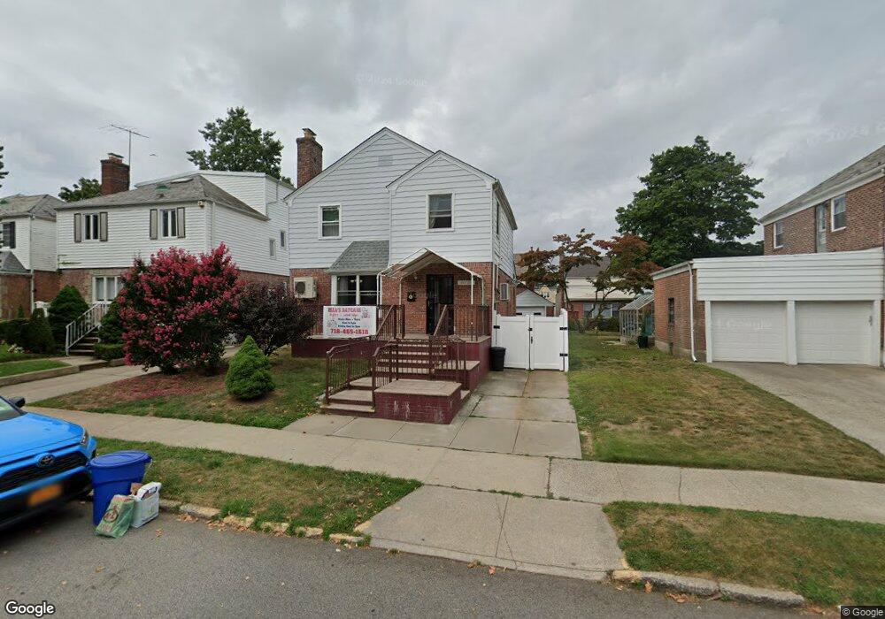 8040 190th St, Hollis, NY 11423 - photo 1