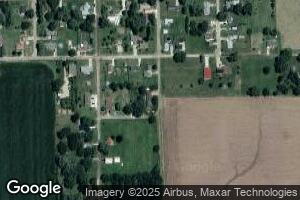 1103 Cedar St, Delavan, IL 61734