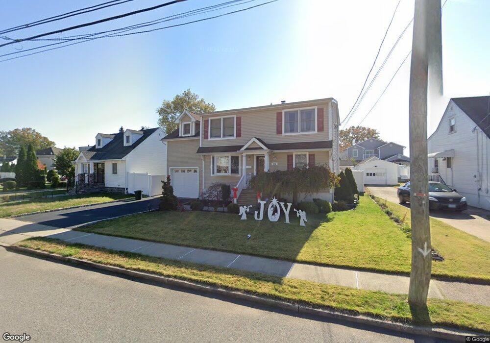 114 Macarthur Dr, Saddle Brook, NJ 07663 - photo 1