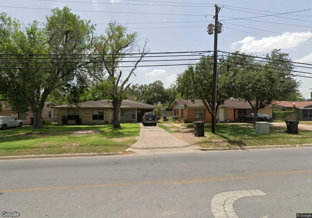 924 S Bridge Ave, Weslaco, TX 78596 - photo 1