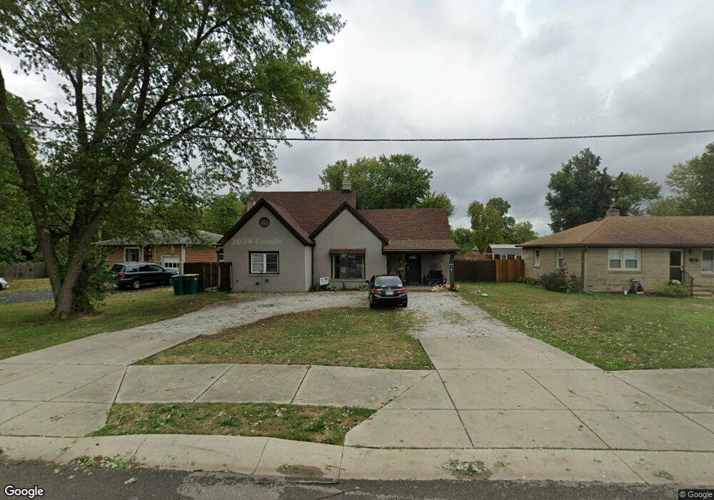 1207 E Buchanan St, Plainfield, IN 46168 - photo 1