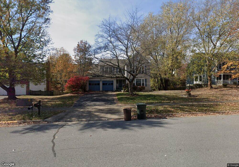 17321 Pickwick Dr, Purcellville, VA 20132 - photo 1