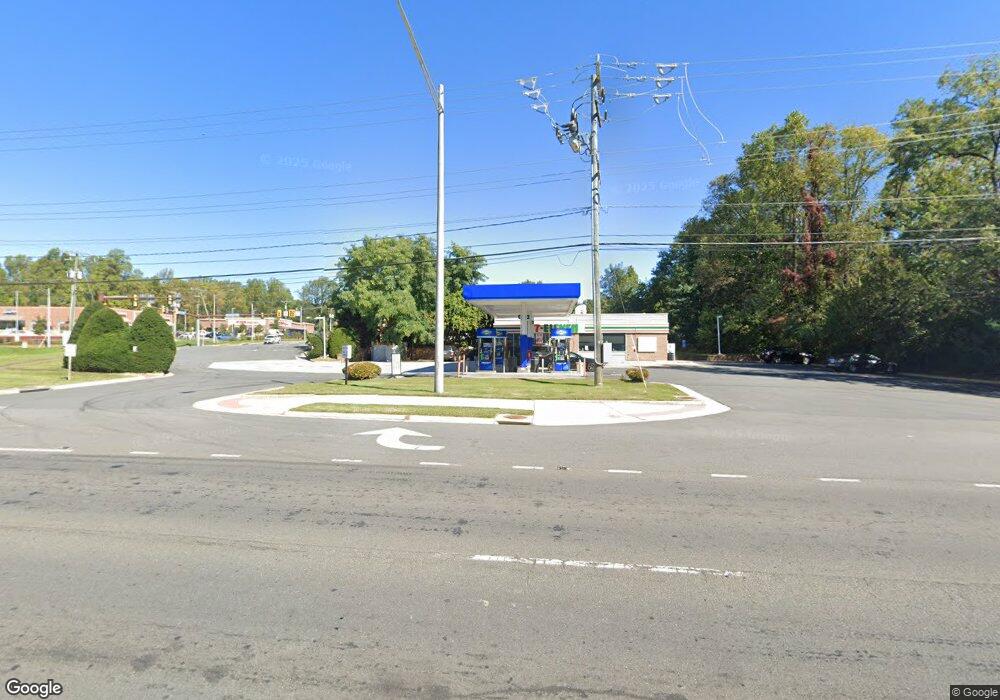 11516 Leesburg Pike, Herndon, VA 20170 - photo 1