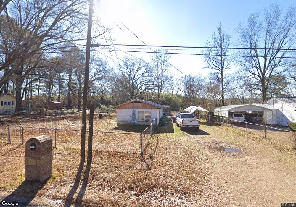 2307 Phillips Ln, Texarkana, TX 75501 - photo 1