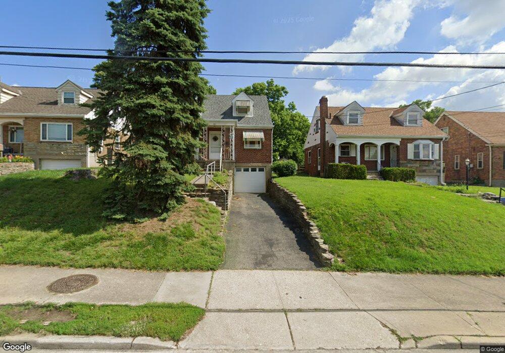 718 E Ross Ave, Cincinnati, OH 45217 - photo 1