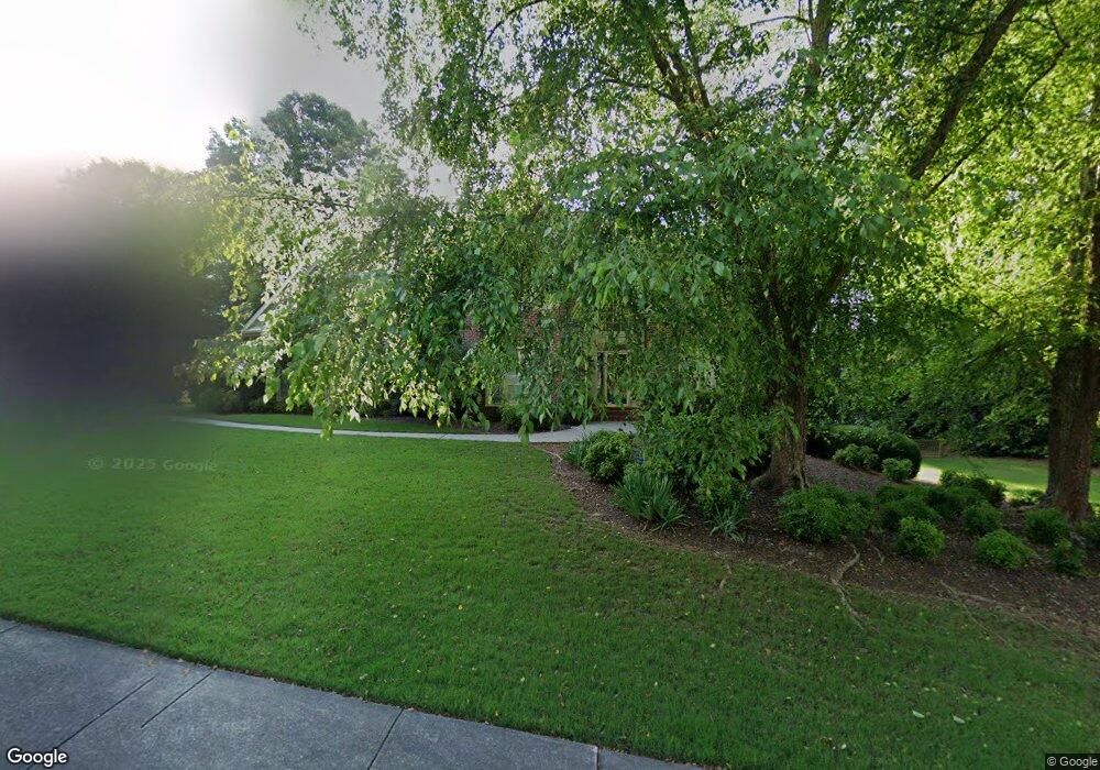 145 Chickering Lake Dr, Roswell, GA 30075 - photo 1