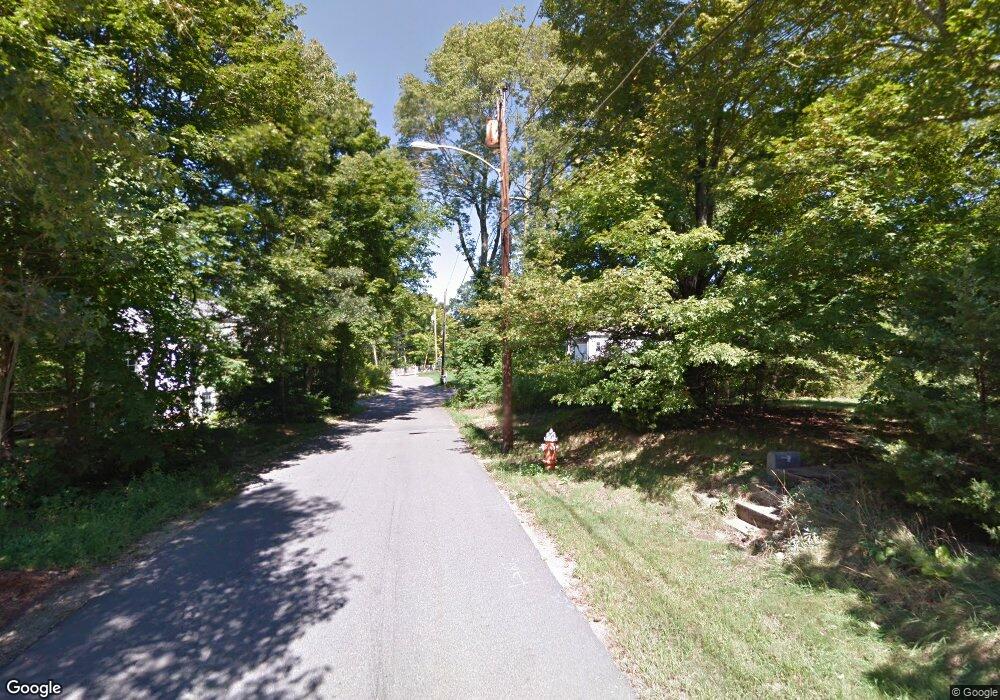 1 Pinehurst St, Franklin, MA 02038 - photo 1