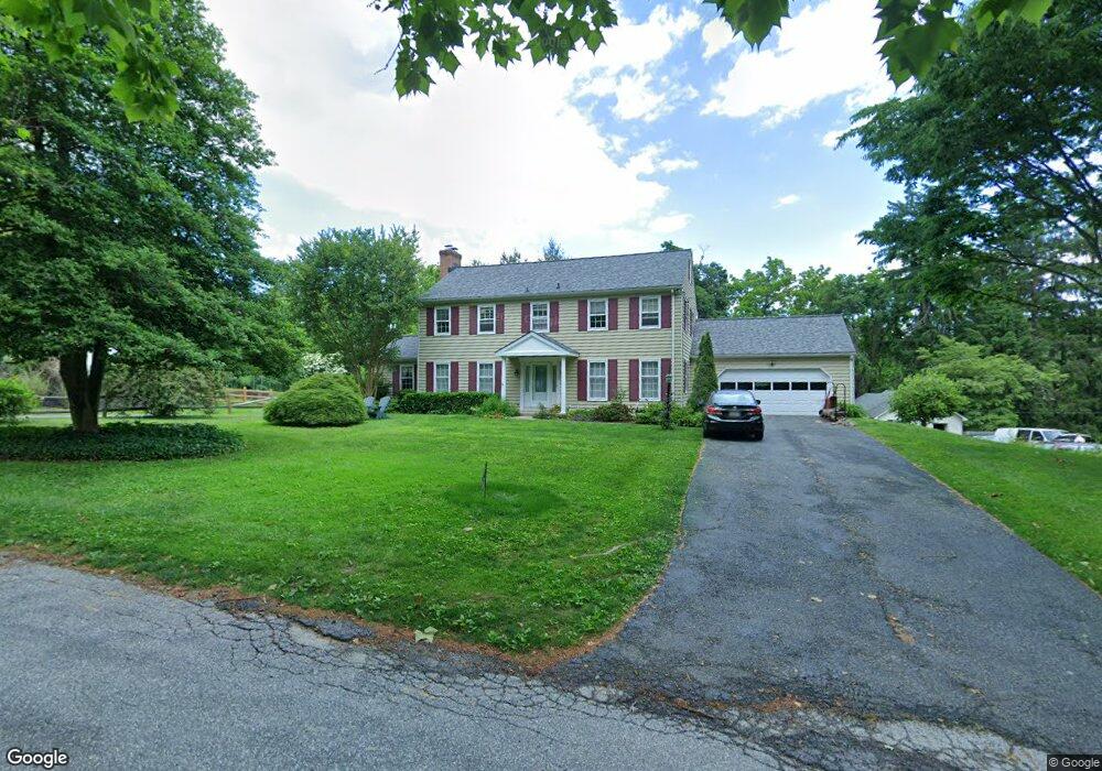 7846 Ellenham Rd, Towson, MD 21204 - photo 1