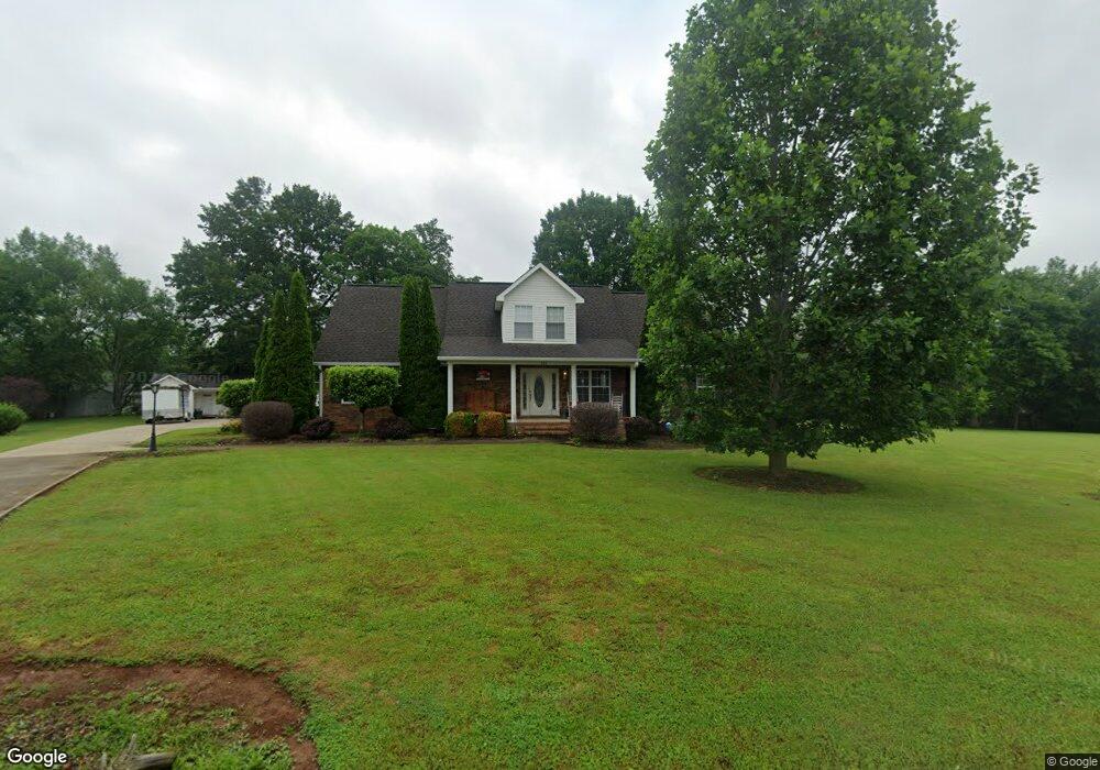 206 Brooklyn Cir, Shelbyville, TN 37160 - photo 1