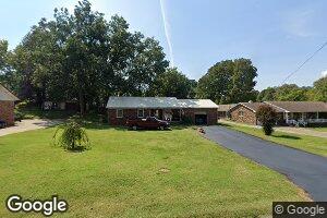 216 E Obannon St, Morganfield, KY 42437