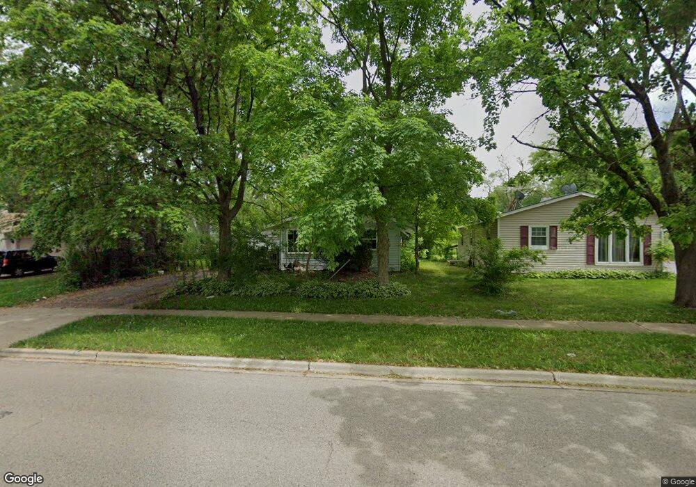 406 Tulsa Ave, Carpentersville, IL 60110 - photo 1