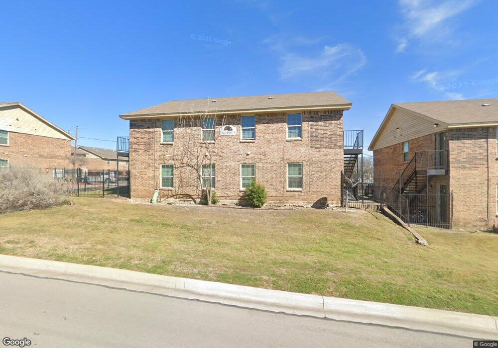 109 Pemberton Dr, Fort Worth, TX 76108 - photo 1