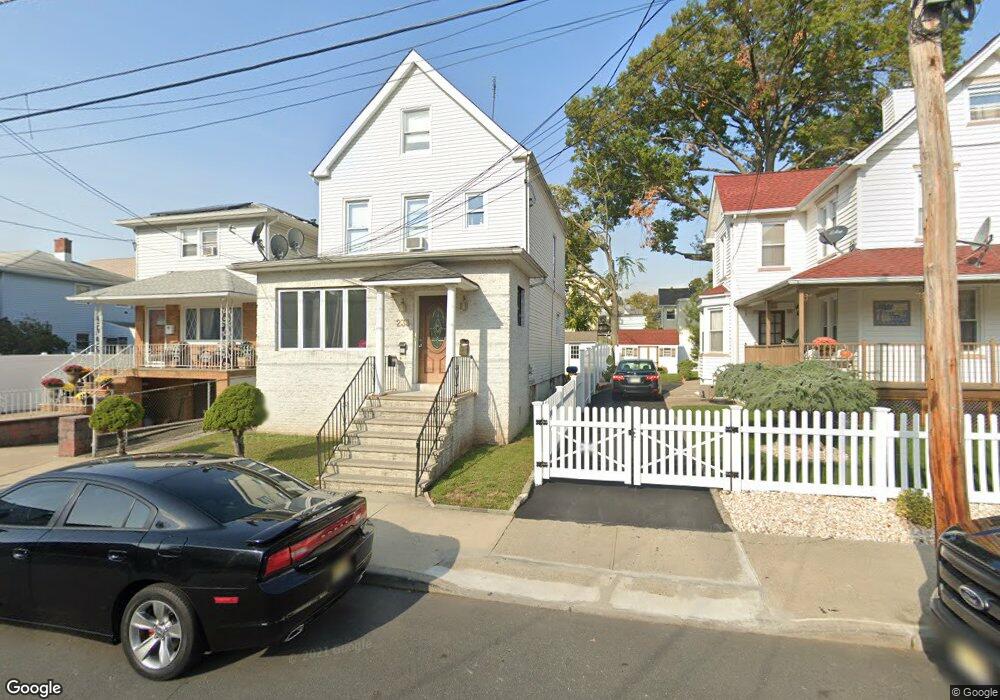 233 Windsor St, Kearny, NJ 07032 - photo 1