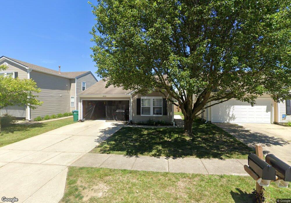 4513 E Connaught East D Dr, Plainfield, IN 46168 - photo 1