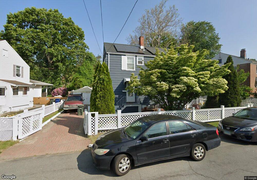 351 Priscilla St, Bridgeport, CT 06610 - photo 1