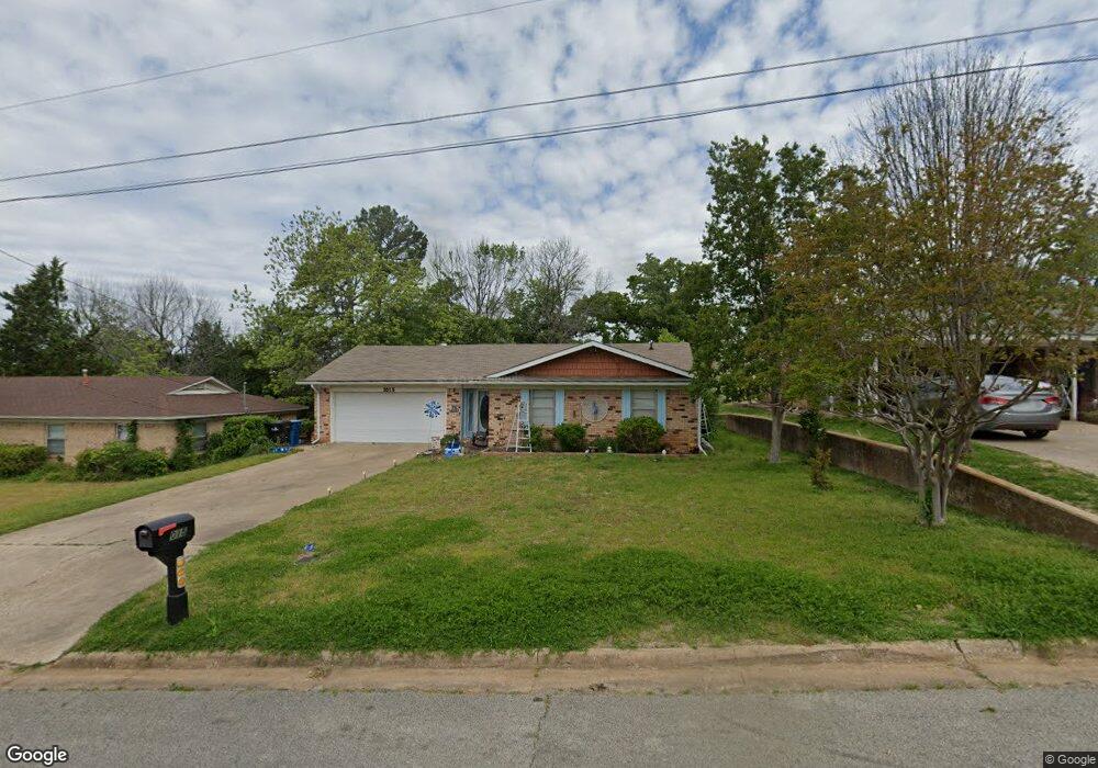 2015 Collier Dr, Denison, TX 75020 - photo 1