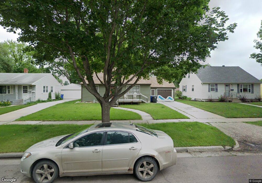 217 20th Ave N, Fargo, ND 58102 - photo 1