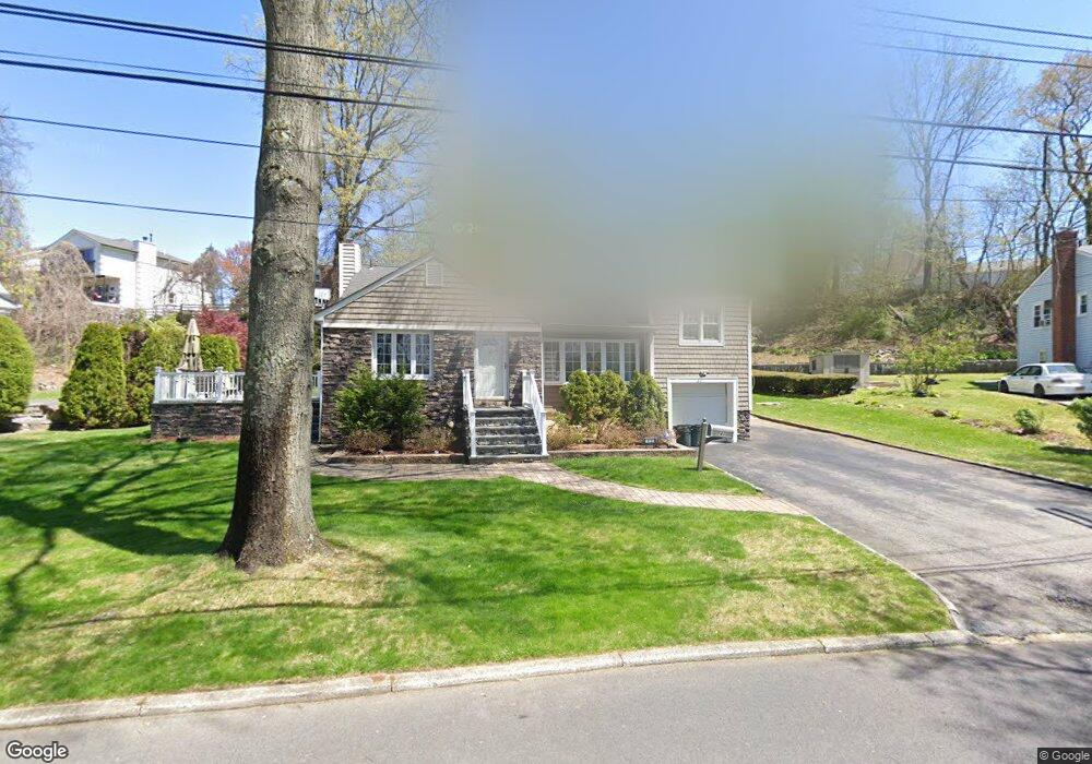 42 Nimitz Rd, Yonkers, NY 10710 - photo 1