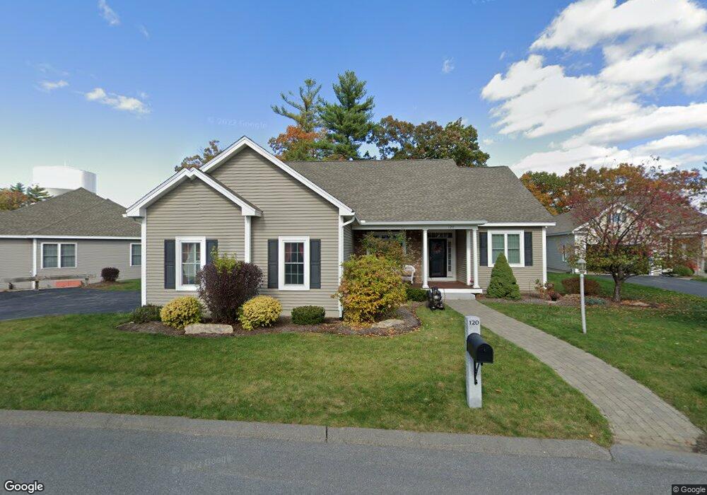 120 Pleasant Pond Way unit 17, Manchester, NH 03102 - photo 1