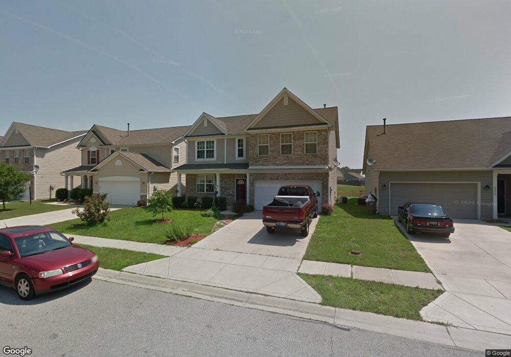 3055 Park View Dr, Columbus, IN 47201 - photo 1