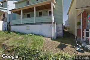 42 Oak St, Manor, PA 15665