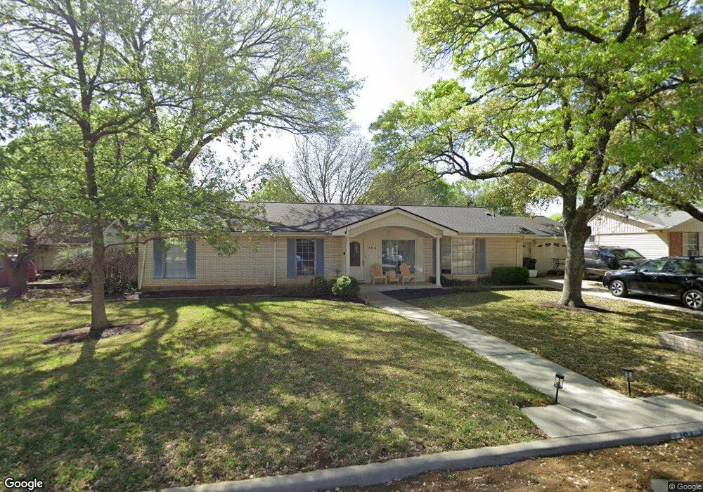 104 Oakridge Dr, San Marcos, TX 78666 - photo 1