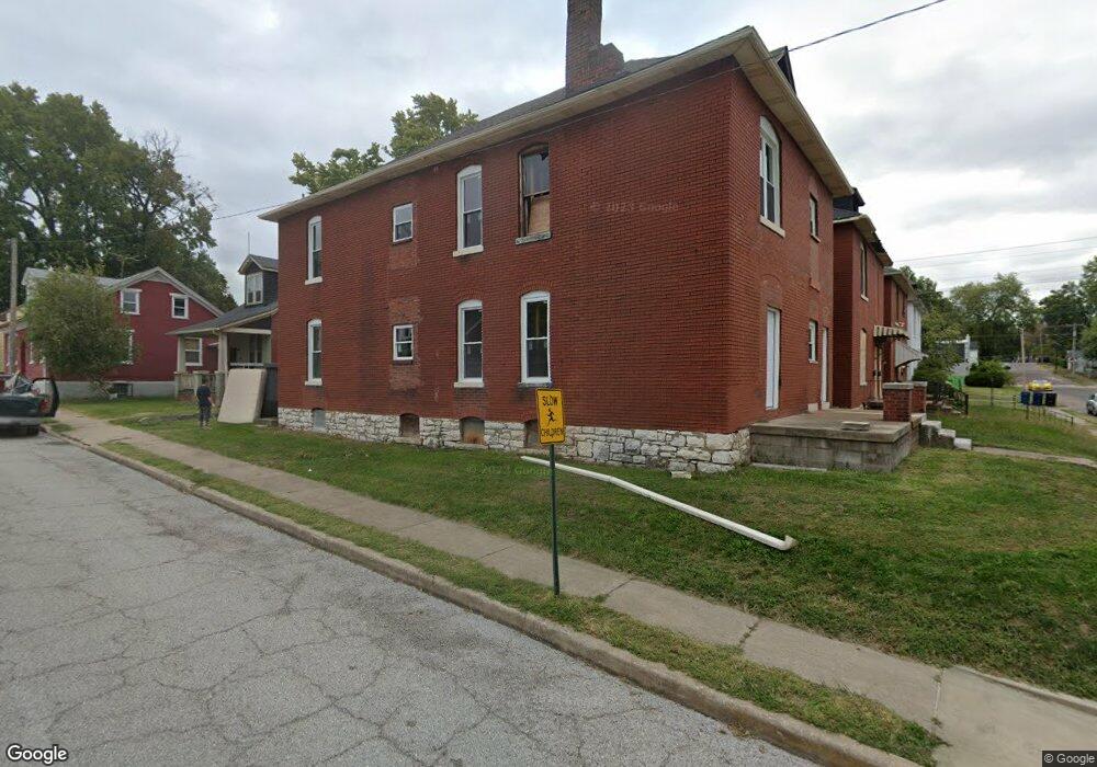 201 E Garfield St unit B, Belleville, IL 62220 - photo 1