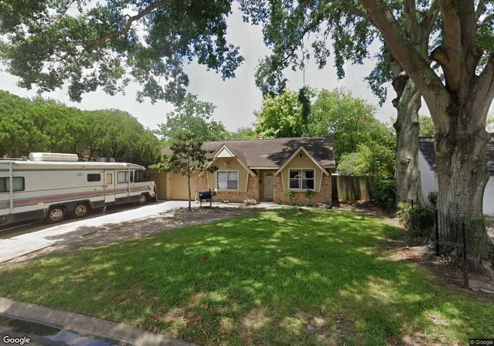 6126 Maywood Dr, Houston, TX 77053 - photo 1