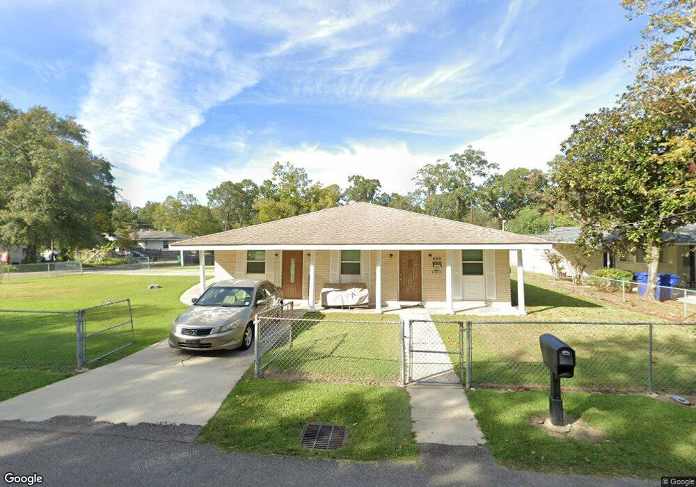 824 Daney St, Slidell, LA 70458 - photo 1