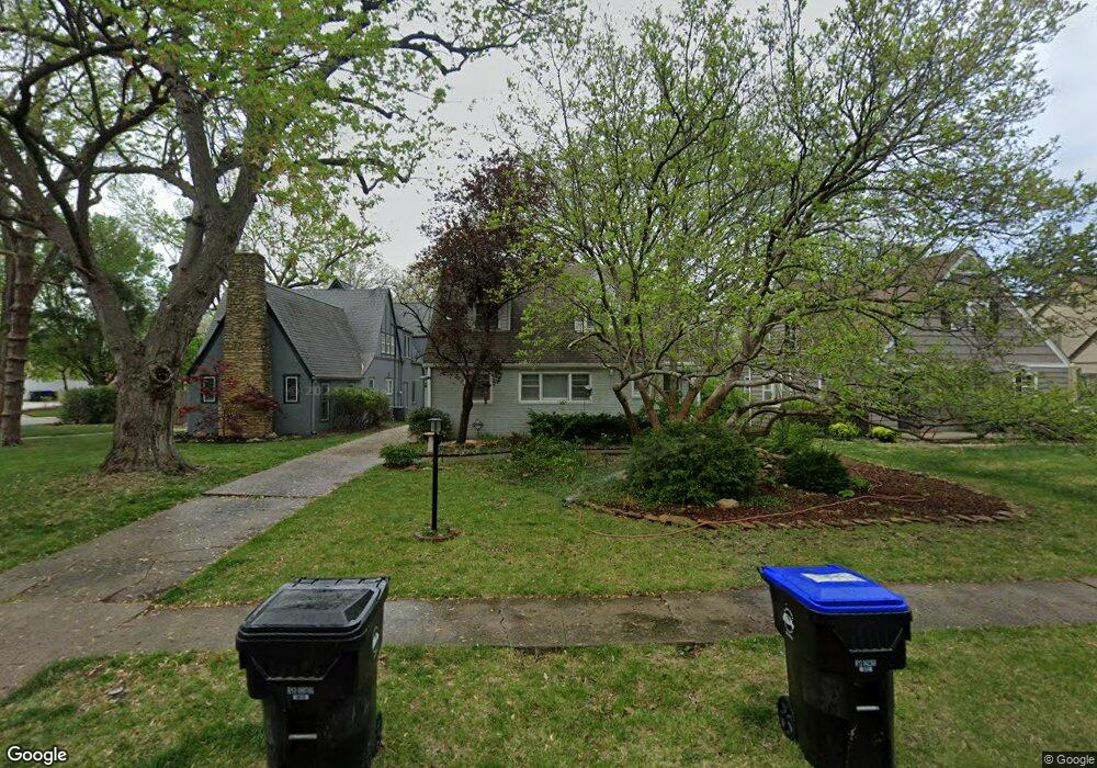 1293 SW Pembroke Ln, Topeka, KS 66604 - photo 1