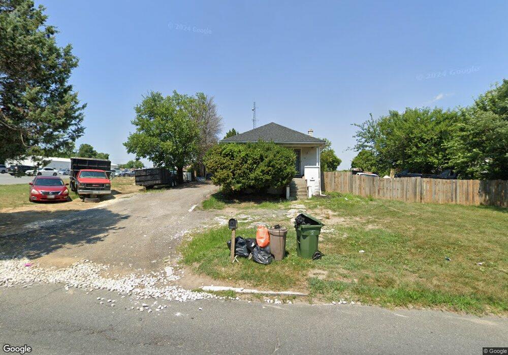 7218 Windsor Mill Rd, Windsor Mill, MD 21244 - photo 1