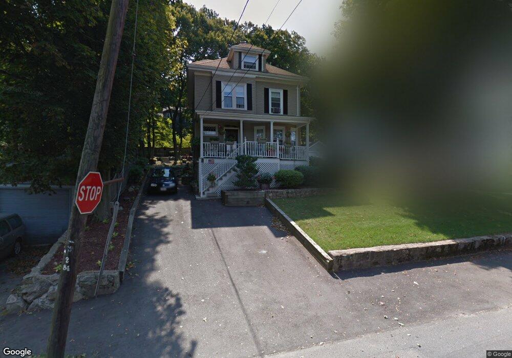 1 Willis St, Saugus, MA 01906 - photo 1
