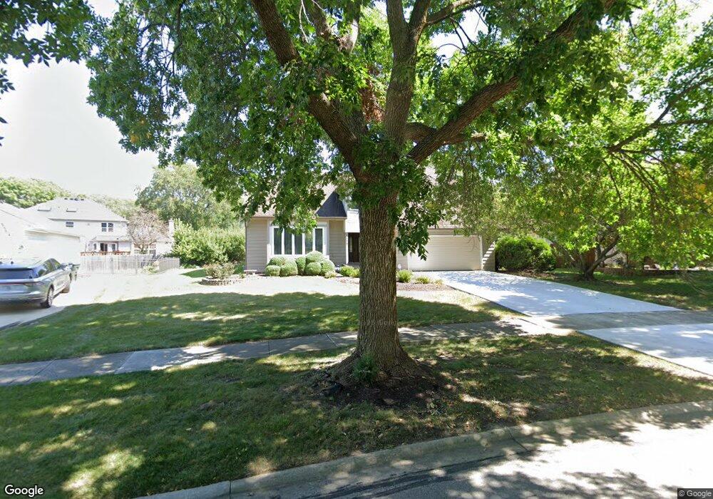 1177 Banyon Ct, Naperville, IL 60540 - photo 1