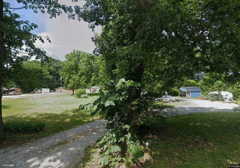 1366 Mapleash Ave, Columbia, TN 38401 - photo 1