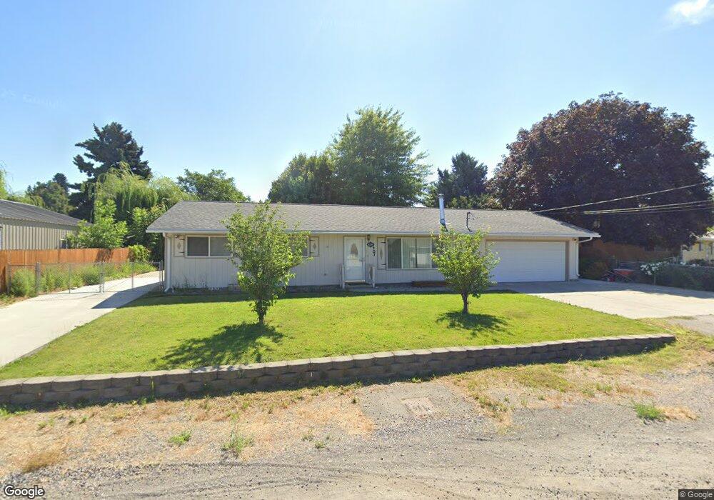 107 S Iowa Ave, East Wenatchee, WA 98802 - photo 1