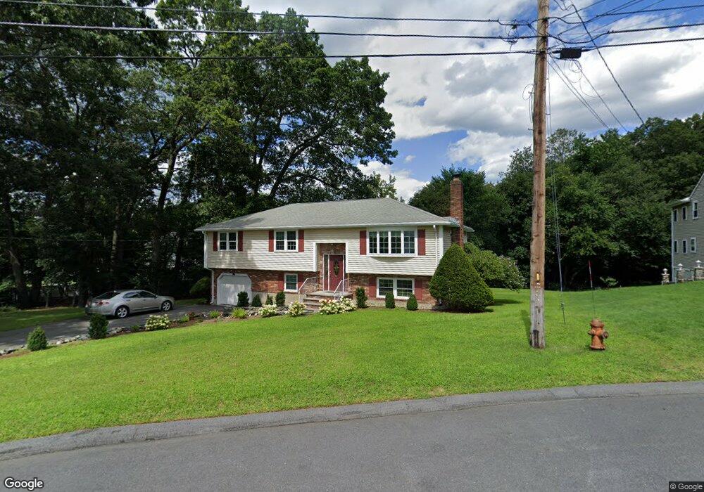 8 Rag Rock Dr, Woburn, MA 01801 - photo 1