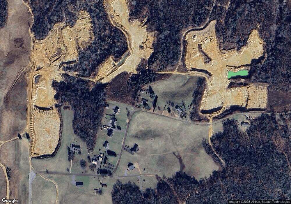 16092 Trigger Ln, King George, VA 22485 - photo 1