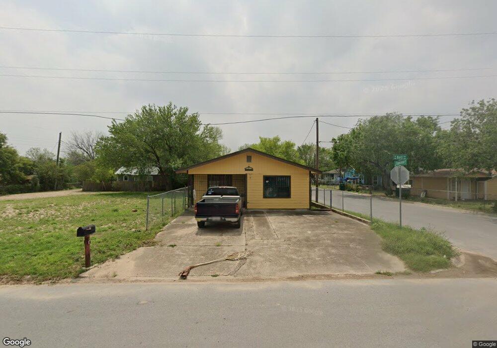 511 W Bell Ave, Pharr, TX 78577 - photo 1