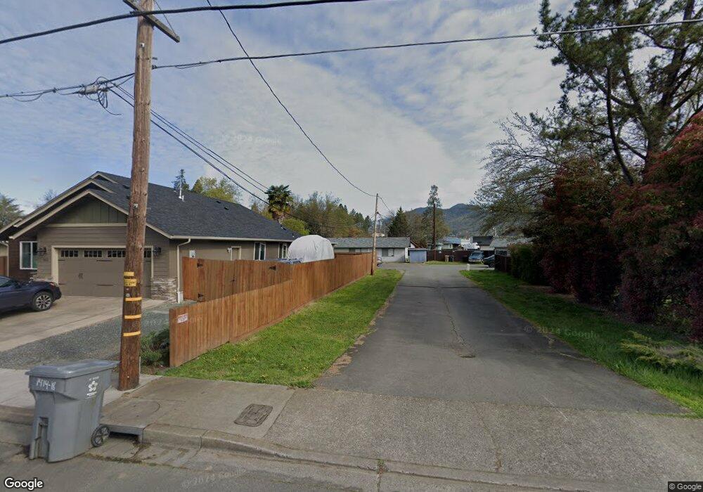 1414 SE N St, Grants Pass, OR 97526 - photo 1