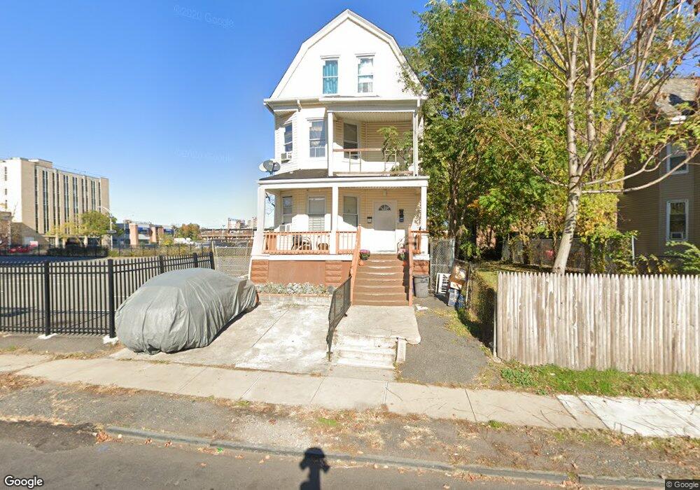 18 Halsted Place, East Orange, NJ 07018 - photo 1