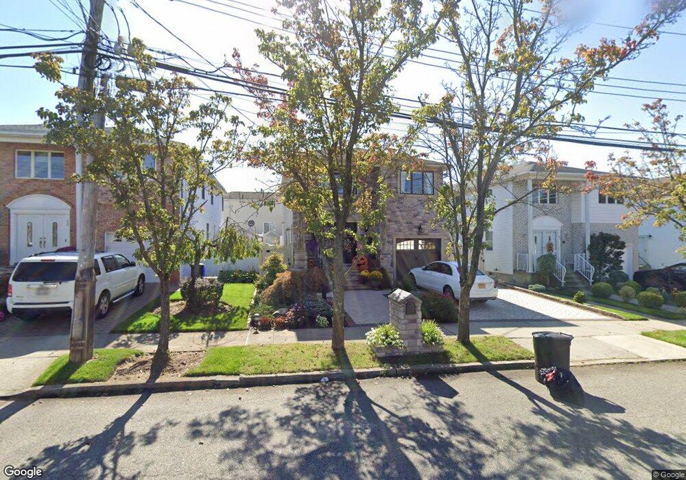38 Barrow Place, Staten Island, NY 10309 - photo 1