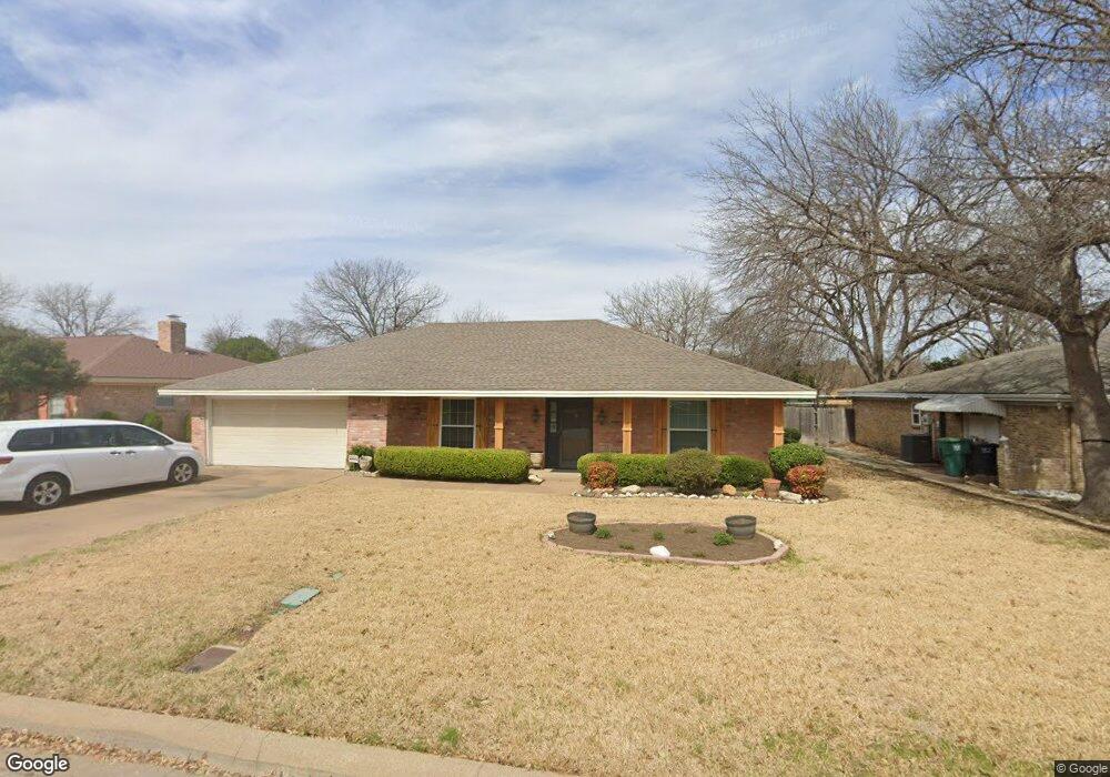 4032 Alava Dr, Fort Worth, TX 76133 - photo 1