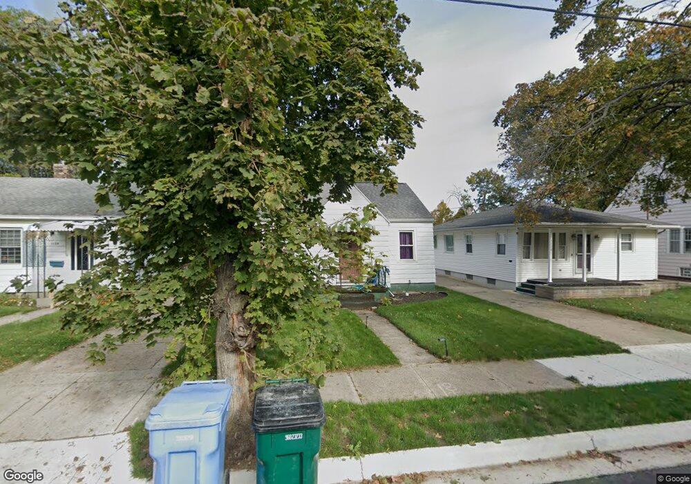 1120 Poxson Ave, Lansing, MI 48910 - photo 1