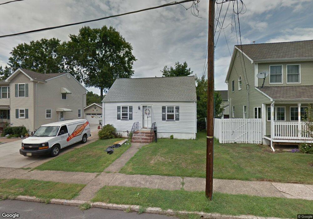 154 Bucknell Ave, Woodbridge, NJ 07095 - photo 1