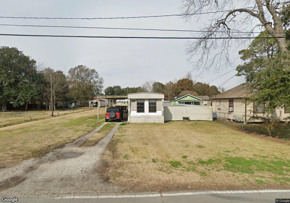 1116 Julia St, New Iberia, LA 70560 - photo 1
