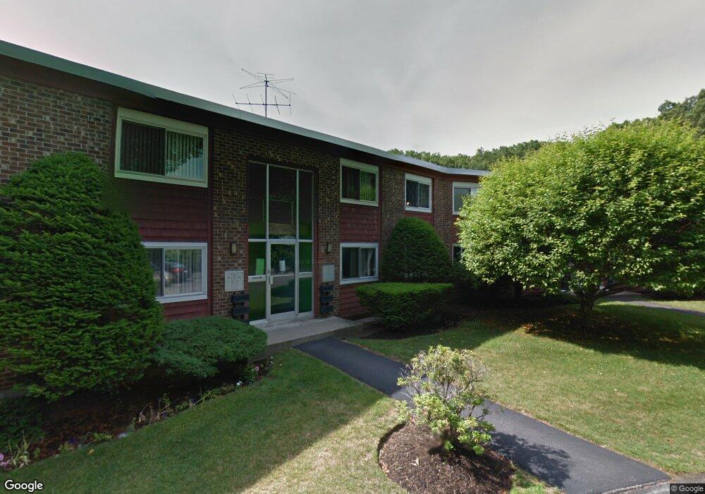 494 Putnam Pike unit A7, Greenville, RI 02828 - photo 1